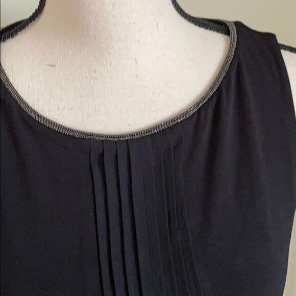 NWT White House Black Market Pin Tuck Tunic Size M - Picture 7 of 8